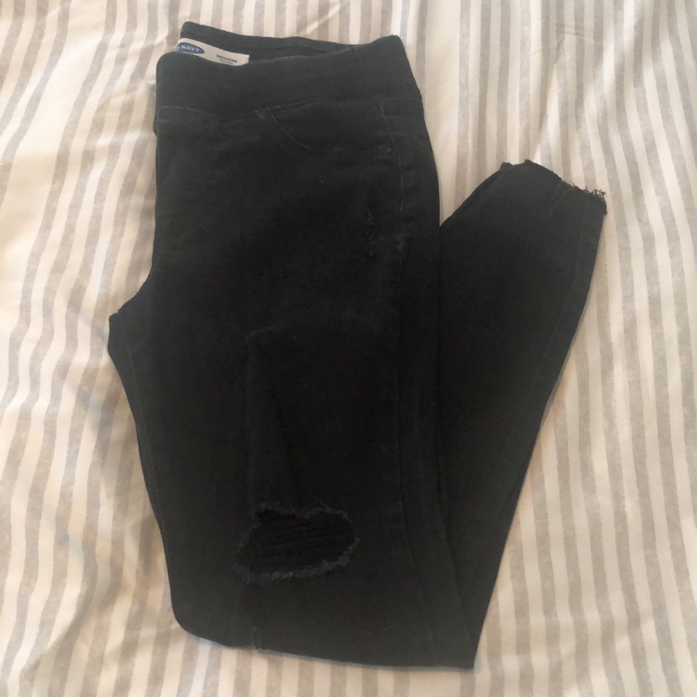 Old Navy distressed rockstar jeggings. Size 4.